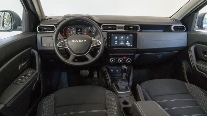 Dacia Duster 130 PS VS MG HS 162 PS. Ποιο ξεχωρίζει σε εξοπλισμό ασφαλείας και άνεσης; Dacia Duster 130 PS VS MG HS 162 PS. Ποιο ξεχωρίζει σε εξοπλισμό ασφαλείας και άνεσης;