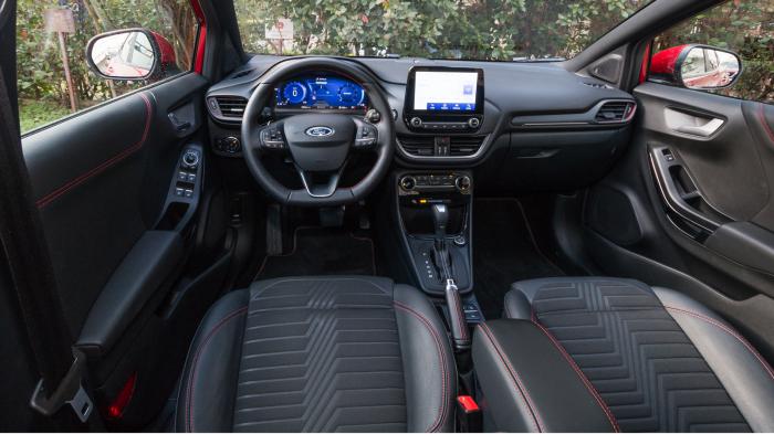 Ford Puma 155ps Automatic VS Renault Captur 140ps Automatic. Ποιο ξεχωρίζει σε εξοπλισμό ασφαλείας και άνεσης; Ford Puma 155ps Automatic VS Renault Captur 140ps Automatic. Ποιο ξεχωρίζει σε εξοπλισμό ασφαλείας και άνεσης;