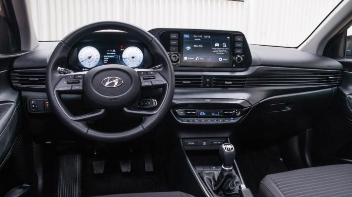 Hyundai I20 Mild Hybrid 100ps VS Skoda Fabia 110ps. Ποιο ξεχωρίζει σε εξοπλισμό ασφαλείας και άνεσης; Hyundai I20 Mild Hybrid 100ps VS Skoda Fabia 110ps. Ποιο ξεχωρίζει σε εξοπλισμό ασφαλείας και άνεσης;