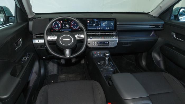 Hyundai Kona VS Opel Grandland 130ps. Ποιο ξεχωρίζει σε εξοπλισμό ασφαλείας και άνεσης; Hyundai Kona VS Opel Grandland 130ps. Ποιο ξεχωρίζει σε εξοπλισμό ασφαλείας και άνεσης;