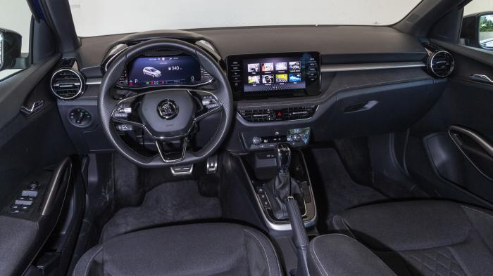 Skoda Fabia Automatic 110ps VS Toyota Yaris Hybrid 116ps. Ποιο ξεχωρίζει σε εξοπλισμό ασφαλείας και άνεσης;