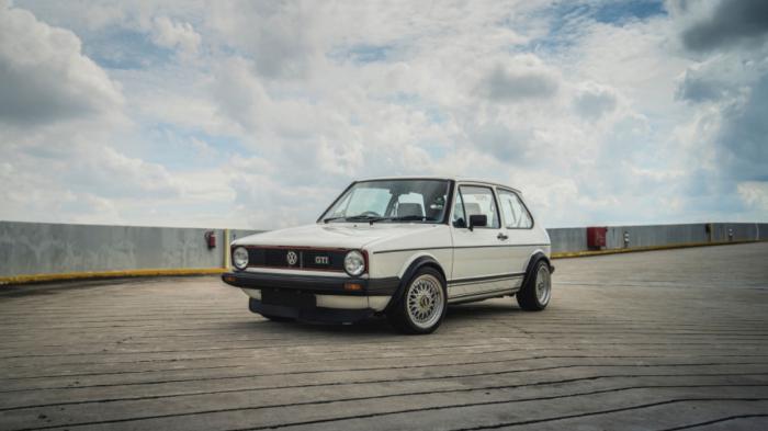 VW Golf GTI 1976:       !