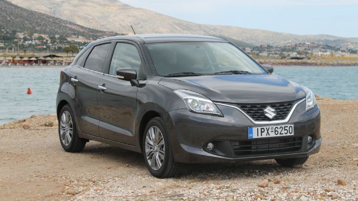 Οδηγούμε τη νέα εκδοχή του Suzuki Baleno, που ετοιμάζεται να «δοκιμαστεί» στην κατηγορία των μικρών μοντέλων, τοποθετούμενο στο άνω άκρο της.