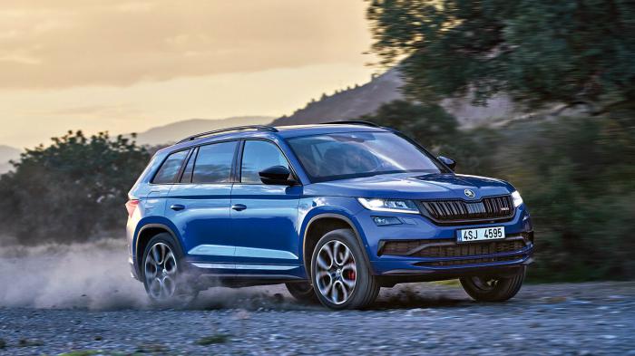     :  Blue Metallic Race     Kodiaq RS   .