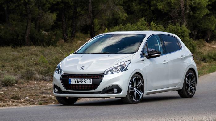  10   Peugeot 208
