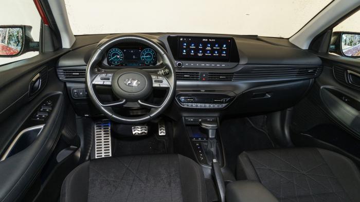 Hyundai Bayon: Πόσο καλό είναι σε εξοπλισμό άνεσης και ασφαλείας; Hyundai Bayon: Πόσο καλό είναι σε εξοπλισμό άνεσης και ασφαλείας;