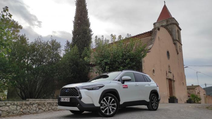 Συνολικά καλύτερη η Corolla Cross με 91% από το Tucson το οποίο έχει 86% στην βαθμολογία μας Συνολικά καλύτερη η Corolla Cross με 91% από το Tucson το οποίο έχει 86% στην βαθμολογία μας