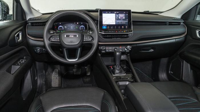 Jeep Compass e-Hybrid: Πόσο καλό είναι σε εξοπλισμό άνεσης και ασφαλείας; Jeep Compass e-Hybrid: Πόσο καλό είναι σε εξοπλισμό άνεσης και ασφαλείας;