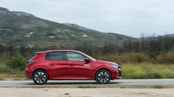 Peugeot 208 hybrid 100 PS: Τι βαθμό παίρνει σε κατανάλωση, χώρους, επιδόσεις, εγγυήσεις; Peugeot 208 hybrid 100 PS: Τι βαθμό παίρνει σε κατανάλωση, χώρους, επιδόσεις, εγγυήσεις;