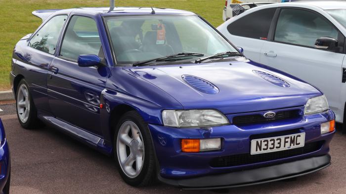 Το πολεμικό Ford Focus RS Cosworth Το πολεμικό Ford Focus RS Cosworth