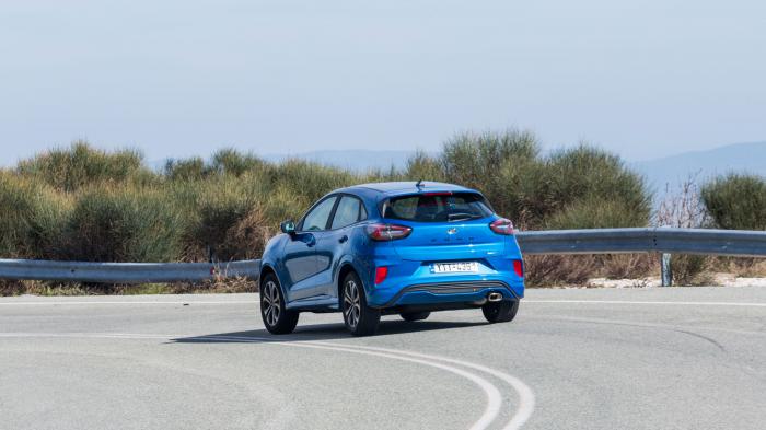Γρηγορότερο και πιο άνετο το Peugeot 2008, fun to drive και με χαμηλότερη κατανάλωση το Ford Puma Γρηγορότερο και πιο άνετο το Peugeot 2008, fun to drive και με χαμηλότερη κατανάλωση το Ford Puma