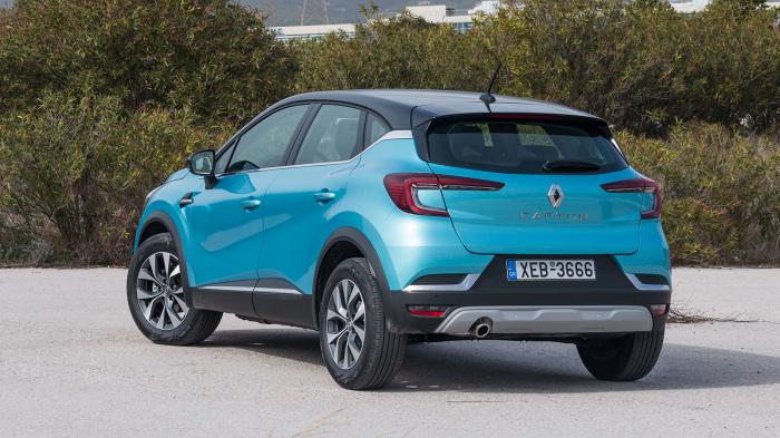 Πιο γρήγορο και πιο «σφικτό» το Toyota Yaris Cross, χαμηλότερη κατανάλωση το Renault Captur Πιο γρήγορο και πιο «σφικτό» το Toyota Yaris Cross, χαμηλότερη κατανάλωση το Renault Captur