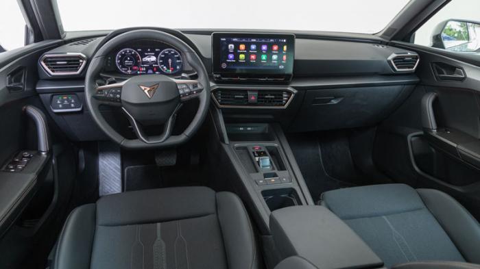 Cupra Leon: Πόσο καλό είναι σε εξοπλισμό άνεσης και ασφαλείας; Cupra Leon: Πόσο καλό είναι σε εξοπλισμό άνεσης και ασφαλείας;