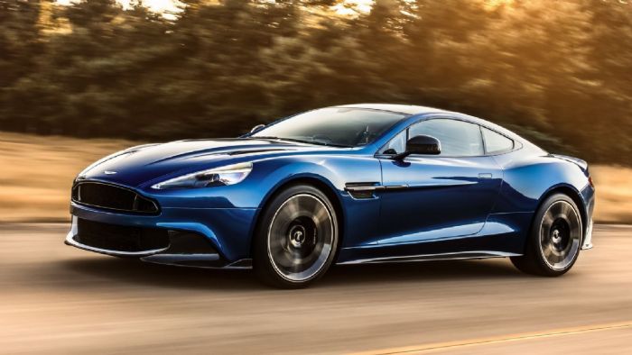 Η νέα Aston Martin Vanquish S παρουσιάστηκε και επίσημα από τη βρετανική αυτοκινητοβιομηχανία, με ατμοσφαιρικό κινητήρα V12, 6 λίτρων, ο οποίος και αποδίδει 600 ίππους.