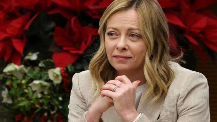 «Αυτοκαταστροφική» η κατάργηση των θερμικών μοντέλων λέει η Meloni «Αυτοκαταστροφική» η κατάργηση των θερμικών μοντέλων λέει η Meloni