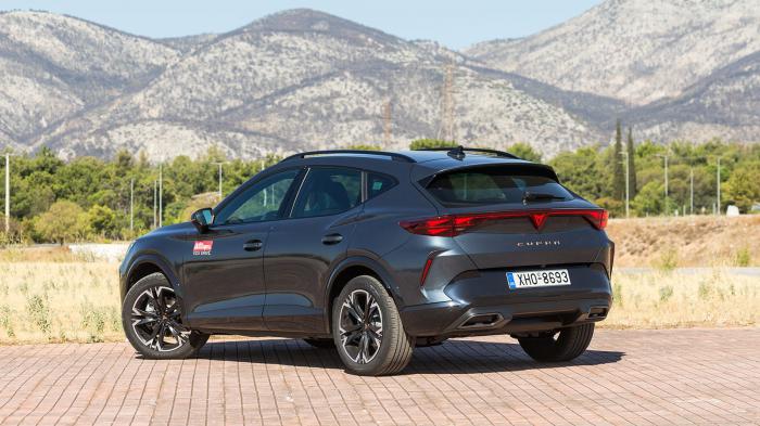Audi Q3 VS Cupra Formentor Βαθμολογίες. Ποιο είναι καλύτερο σε κατανάλωση, χώρους, επιδόσεις, εγγυήσεις.