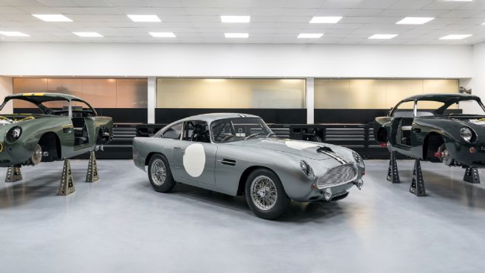 Η Aston Martin επαναφέρει και επισήμως την παραγωγή της στο εργοστάσιό της στο Newport Pagnell, το οποίο από το 2007 αποτέλεσε την έδρα του τμήματος Works.