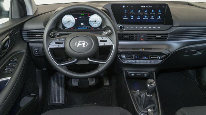 Hyundai i20 1.0 T-GDI: Πόσο καλό είναι σε εξοπλισμό άνεσης και ασφάλειας;