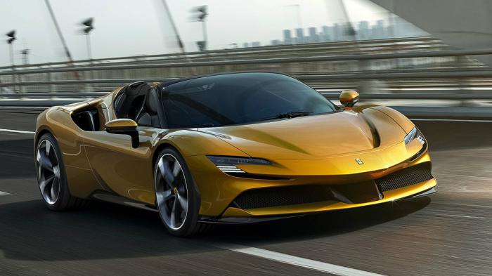 Ferrari SF90 Spider:   plug-in hybrid 