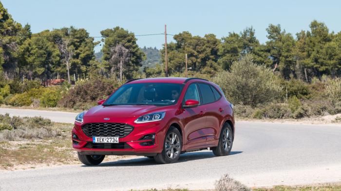 Ατμοσφαιρικό PHEV Ford Kuga με 229 PS & κατανάλωση 3,9 λτ.: Γίνεται;