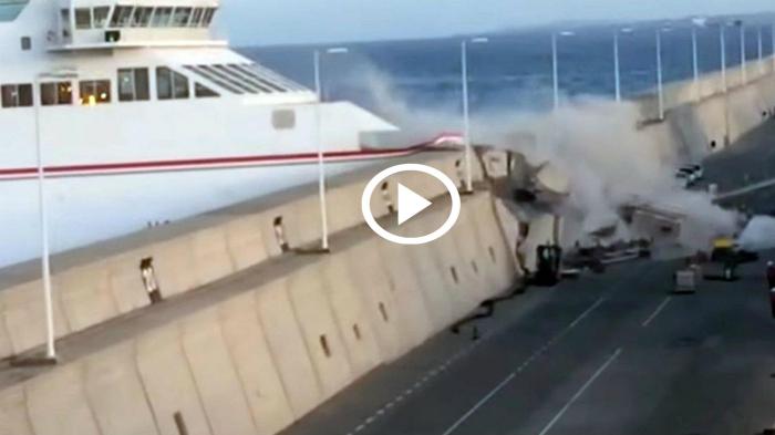Γλύτωσε τρακάρισμα με πλοίο για λίγα δευτερόλεπτα [video]