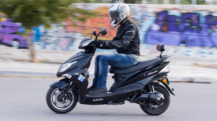 Ηλεκτρικό Scooter Sunra Hawk - Test Ηλεκτρικό Scooter Sunra Hawk - Test