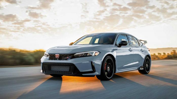 Honda Civic Type R: 320   