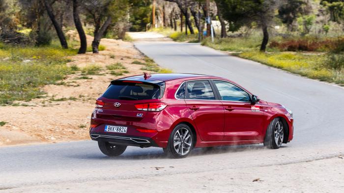 Hyundai I30 VS Volkswagen Golf Βαθμολογίες. Ποιο είναι καλύτερο σε κατανάλωση, χώρους, επιδόσεις, εγγυήσεις. Hyundai I30 VS Volkswagen Golf Βαθμολογίες. Ποιο είναι καλύτερο σε κατανάλωση, χώρους, επιδόσεις, εγγυήσεις.