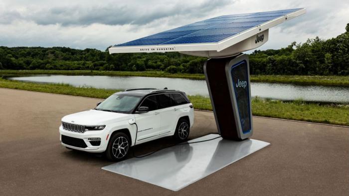      Jeep Grand Cherokee 4xe Plug in