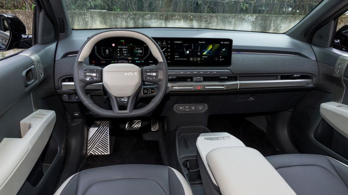 Kia Ev3. Πόσο καλό είναι σε εξοπλισμό άνεσης και ασφάλειας.