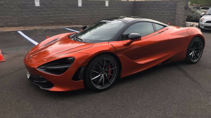 Ο ιδιοκτήτης μίας McLaren 720S θέλει να την πουλήσει και αντί να καταφύγει στη συμβατική μέθοδο των παραδοσιακών χρημάτων, ζητάει μια χούφτα από Bitcoin για να την αποχωριστεί. Η τιμή του οχήματος είν