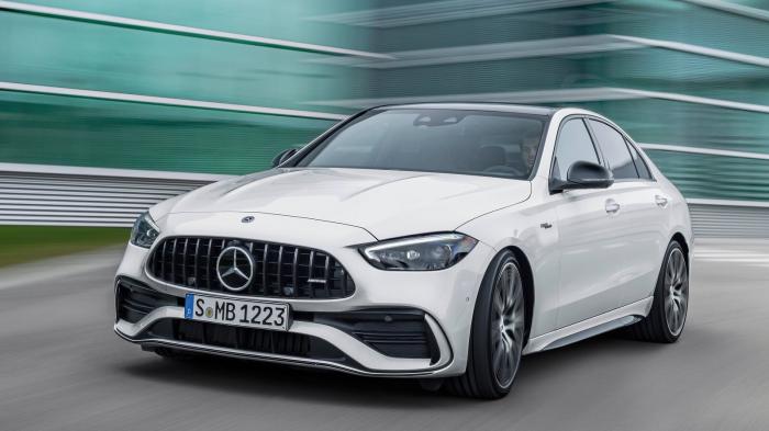 Mercedes-AMG C 43:    & 408   