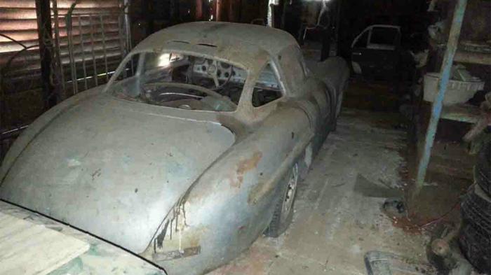   Mercedes-Benz 300 SL      .