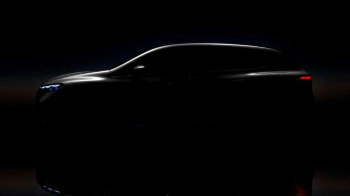 Mercedes EQS SUV:   !