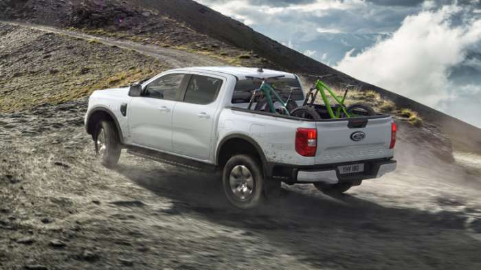  Ford Pro    Ranger PHEV