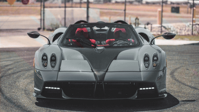 Pagani:  Hypercar    C10  2022