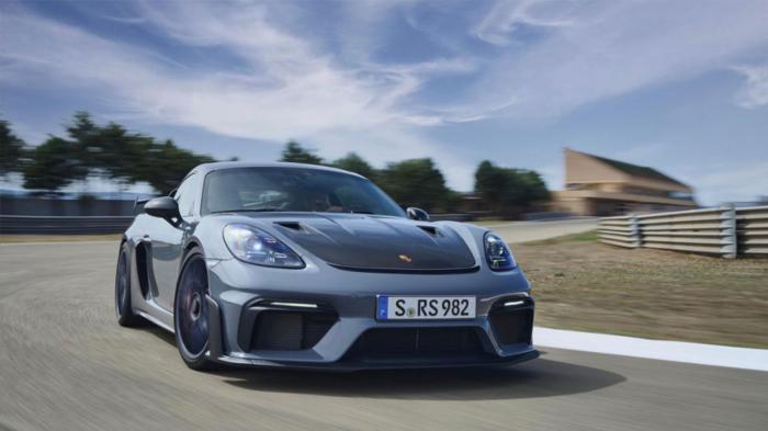 Porsche 718 Cayman GT4 RS: Το «όπλο» των 500 ίππων Porsche 718 Cayman GT4 RS: Το «όπλο» των 500 ίππων
