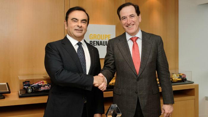 Η ισπανική ασφαλιστική εταιρεία θα γίνει ένας από τους κύριους επίσημους χορηγούς της ομάδας για τις επόμενες πέντε σεζόν.
