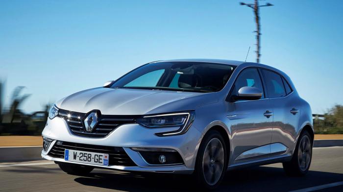 Megane      Renault.