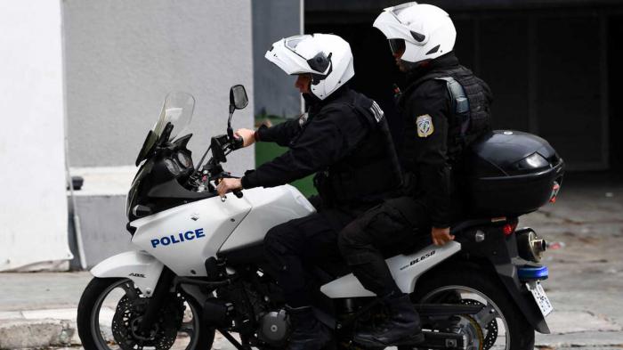 Θανατηφόρο τροχαίο με αστυνομικό στην Αττική Οδό Θανατηφόρο τροχαίο με αστυνομικό στην Αττική Οδό