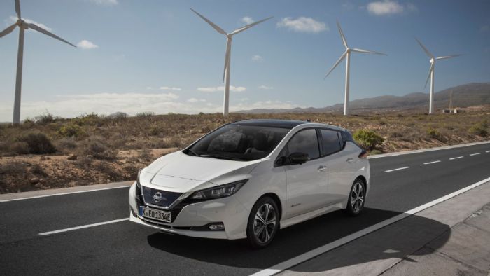   Nissan LEAF          32.990 .