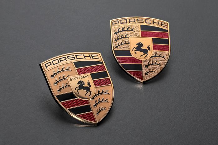 Το νέο έμβλημα της Porsche είναι γεγονός 
