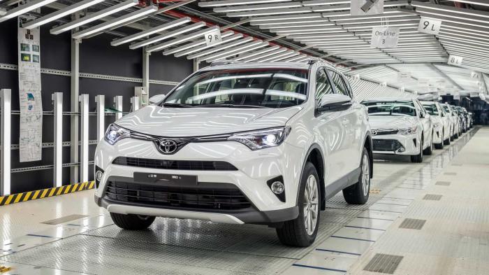 Toyota: Διακόπτει την παραγωγή της στη Ρωσία 