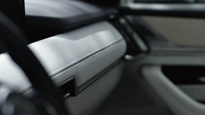Video από το εσωτερικό του νέου Mazda CX-60 
