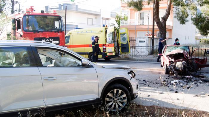 Για να βρει κανείς μεγαλύτερα αναλογία θυμάτων/τροχαίο πρέπει να ανατρέξει στα δυστυχήματα από υπερβολική ταχύτητα (18%).