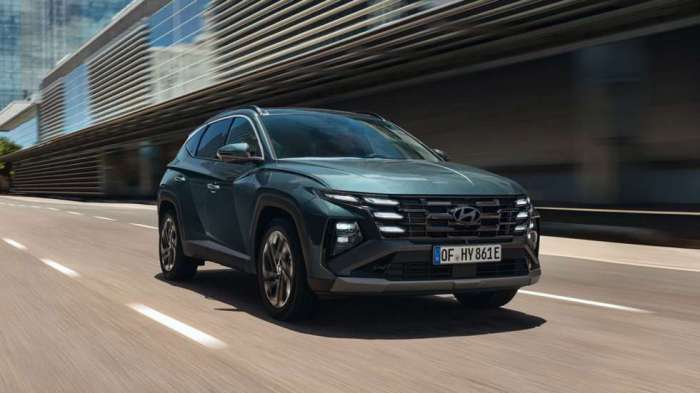  29.990    Hyundai Tucson:     