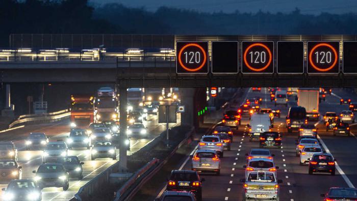 To 60%       Autobahn