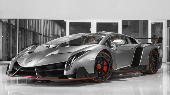    Lamborghini Aventador Veneno        . 