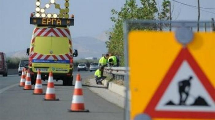 Κυκλοφοριακές ρυθμίσεις θα πραγματοποιηθούν στην Εθνική Οδό Αθηνών-Λαμίας από τη Δευτέρα 11-12-2017 έως 22-1-2018. 