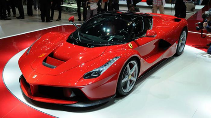 Καινοτόμο και πρακτικό το νέο supercar από τη Ferrari